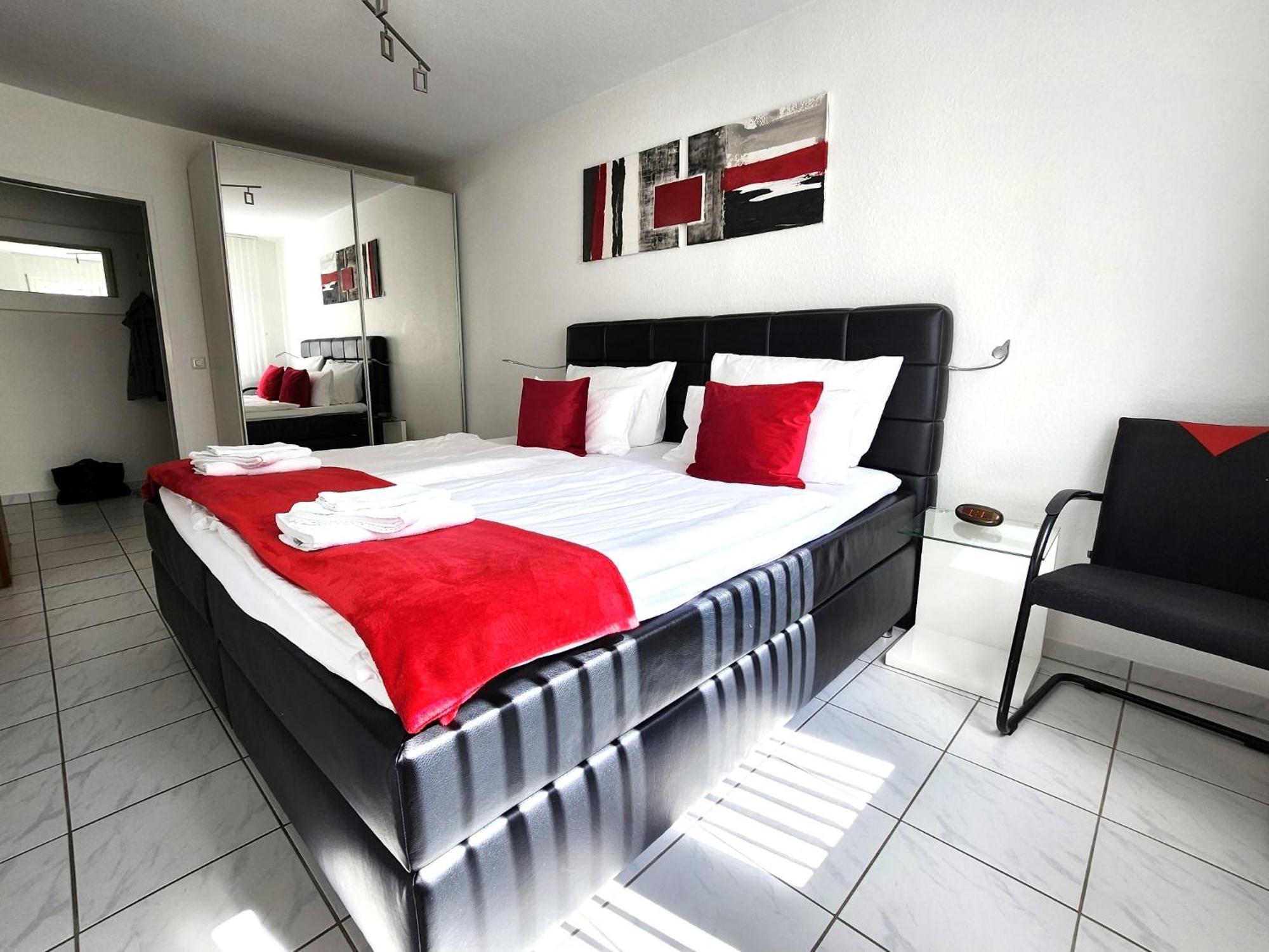 Innovative 2-Zimmer-Ferienwohnung Am Kurpark Bad Kreuznach Ngoại thất bức ảnh
